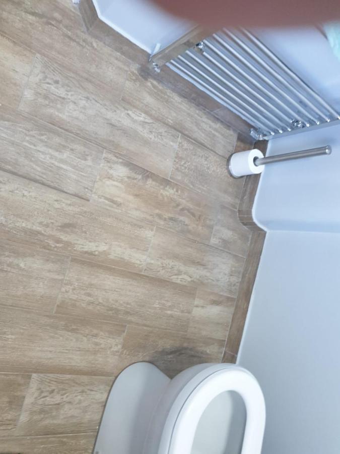 Burney Tomar House Homestay Croydon